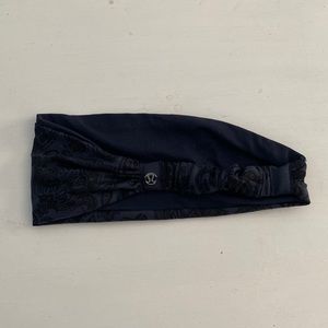 Lululemon headband